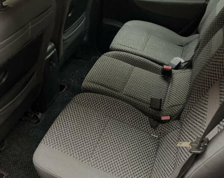 Червоний Рено Сценік, об'ємом двигуна 1.5 л та пробігом 268 тис. км за 6900 $, фото 9 на Automoto.ua