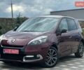 Красный Рено Сценик, объемом двигателя 1.6 л и пробегом 220 тыс. км за 8850 $, фото 1 на Automoto.ua