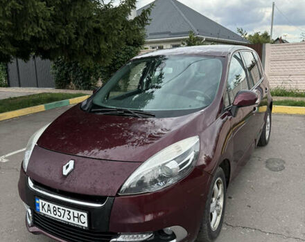 Красный Рено Сценик, объемом двигателя 1.6 л и пробегом 235 тыс. км за 4900 $, фото 1 на Automoto.ua