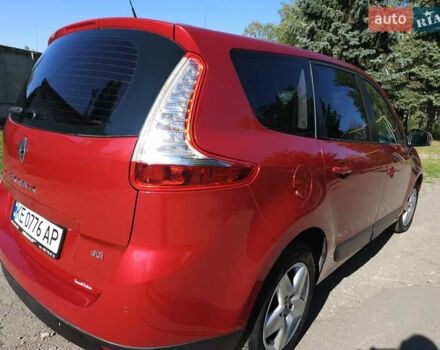 Червоний Рено Сценік, об'ємом двигуна 1.46 л та пробігом 264 тис. км за 7850 $, фото 4 на Automoto.ua