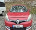 Красный Рено Сценик, объемом двигателя 1.6 л и пробегом 237 тыс. км за 7500 $, фото 2 на Automoto.ua