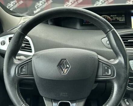 Червоний Рено Сценік, об'ємом двигуна 2 л та пробігом 176 тис. км за 9000 $, фото 21 на Automoto.ua