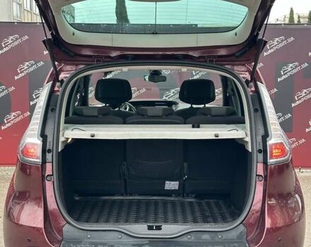 Червоний Рено Сценік, об'ємом двигуна 2 л та пробігом 176 тис. км за 9000 $, фото 10 на Automoto.ua