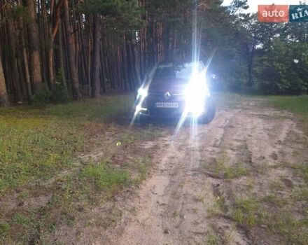 Красный Рено Сценик, объемом двигателя 1.6 л и пробегом 270 тыс. км за 10400 $, фото 1 на Automoto.ua
