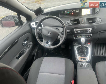 Красный Рено Сценик, объемом двигателя 1.5 л и пробегом 175 тыс. км за 10700 $, фото 16 на Automoto.ua