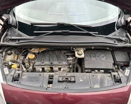 Червоний Рено Сценік, об'ємом двигуна 2 л та пробігом 176 тис. км за 9000 $, фото 40 на Automoto.ua