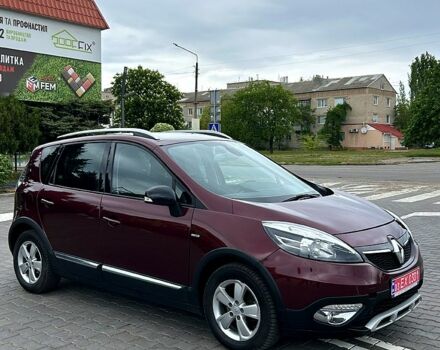 Красный Рено Сценик, объемом двигателя 1.6 л и пробегом 203 тыс. км за 8700 $, фото 3 на Automoto.ua