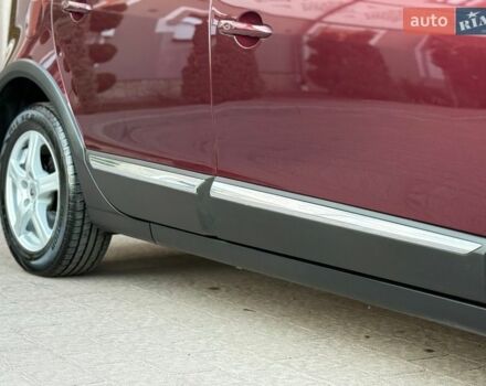 Красный Рено Сценик, объемом двигателя 1.46 л и пробегом 239 тыс. км за 9600 $, фото 26 на Automoto.ua