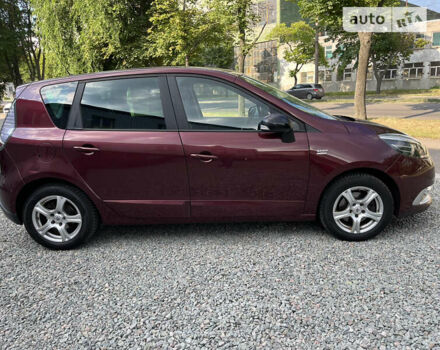 Червоний Рено Сценік, об'ємом двигуна 1.5 л та пробігом 198 тис. км за 8499 $, фото 5 на Automoto.ua