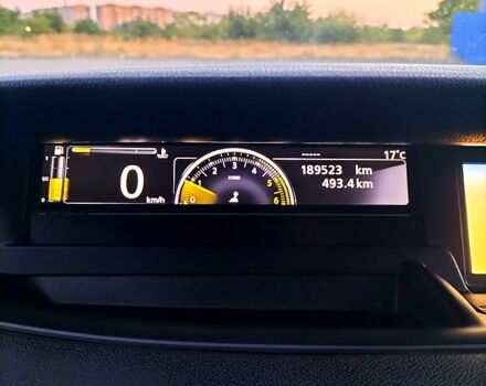 Червоний Рено Сценік, об'ємом двигуна 1.5 л та пробігом 189 тис. км за 8150 $, фото 6 на Automoto.ua