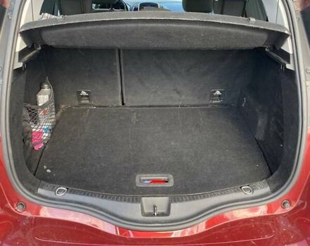 Красный Рено Сценик, объемом двигателя 1.46 л и пробегом 154 тыс. км за 15000 $, фото 27 на Automoto.ua