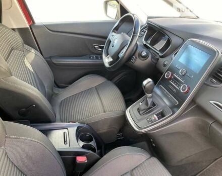 Красный Рено Сценик, объемом двигателя 1.46 л и пробегом 154 тыс. км за 15000 $, фото 22 на Automoto.ua