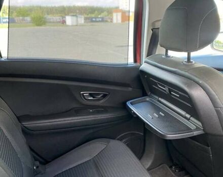 Красный Рено Сценик, объемом двигателя 1.46 л и пробегом 154 тыс. км за 15000 $, фото 26 на Automoto.ua