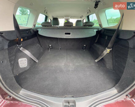 Красный Рено Сценик, объемом двигателя 1.33 л и пробегом 41 тыс. км за 16300 $, фото 46 на Automoto.ua