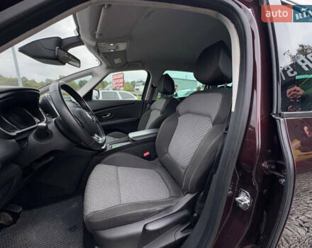 Красный Рено Сценик, объемом двигателя 1.33 л и пробегом 41 тыс. км за 16300 $, фото 52 на Automoto.ua