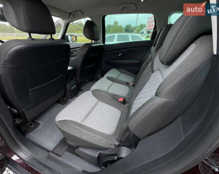 Красный Рено Сценик, объемом двигателя 1.33 л и пробегом 41 тыс. км за 16300 $, фото 48 на Automoto.ua