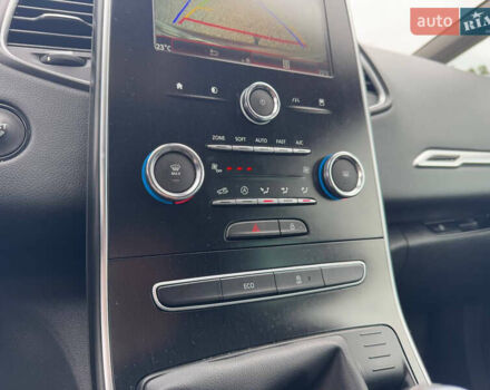 Красный Рено Сценик, объемом двигателя 1.33 л и пробегом 41 тыс. км за 16300 $, фото 63 на Automoto.ua