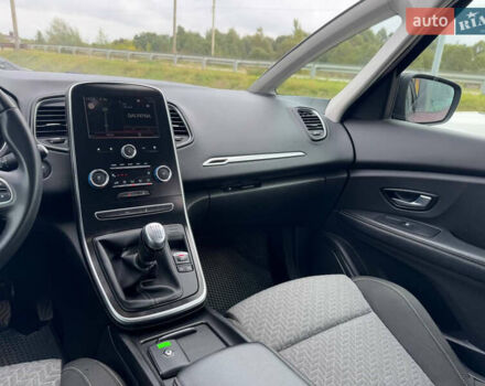 Красный Рено Сценик, объемом двигателя 1.33 л и пробегом 41 тыс. км за 16300 $, фото 40 на Automoto.ua