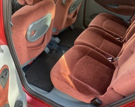 Червоний Рено Сценік, об'ємом двигуна 2 л та пробігом 253 тис. км за 2900 $, фото 5 на Automoto.ua