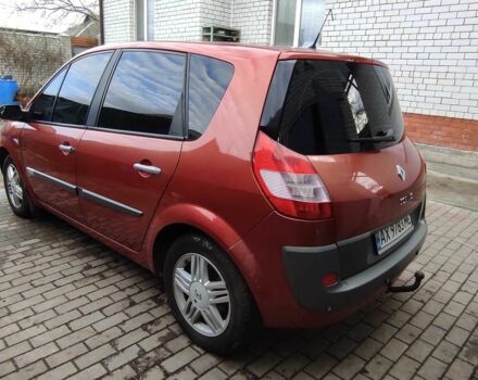 Красный Рено Сценик, объемом двигателя 1.6 л и пробегом 228 тыс. км за 4500 $, фото 1 на Automoto.ua