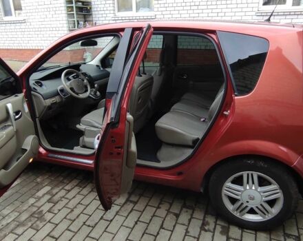 Красный Рено Сценик, объемом двигателя 1.6 л и пробегом 228 тыс. км за 4500 $, фото 18 на Automoto.ua