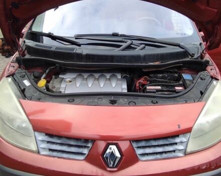 Красный Рено Сценик, объемом двигателя 1.6 л и пробегом 228 тыс. км за 4500 $, фото 15 на Automoto.ua