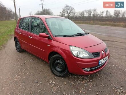 Красный Рено Сценик, объемом двигателя 1.6 л и пробегом 184 тыс. км за 6300 $, фото 1 на Automoto.ua