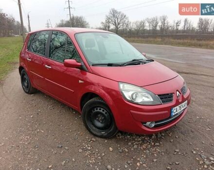 Красный Рено Сценик, объемом двигателя 1.6 л и пробегом 184 тыс. км за 6300 $, фото 1 на Automoto.ua