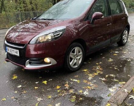 Червоний Рено Сценік, об'ємом двигуна 1.5 л та пробігом 250 тис. км за 7200 $, фото 1 на Automoto.ua