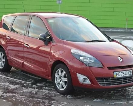 Красный Рено Сценик, объемом двигателя 1.5 л и пробегом 240 тыс. км за 9500 $, фото 1 на Automoto.ua