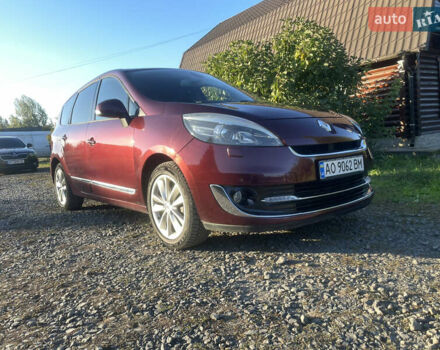 Красный Рено Сценик, объемом двигателя 1.46 л и пробегом 270 тыс. км за 9500 $, фото 1 на Automoto.ua