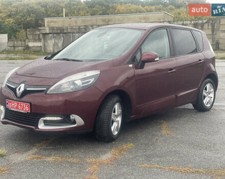 Красный Рено Сценик, объемом двигателя 1.5 л и пробегом 175 тыс. км за 10700 $, фото 1 на Automoto.ua