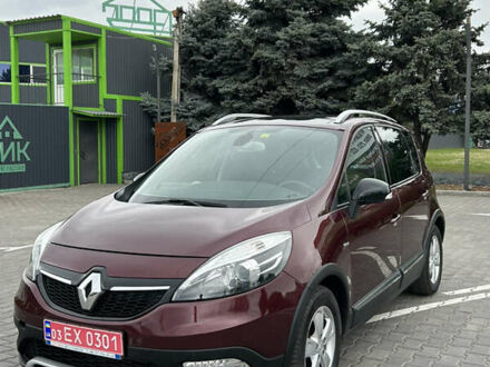 Красный Рено Сценик, объемом двигателя 1.6 л и пробегом 203 тыс. км за 8500 $, фото 1 на Automoto.ua