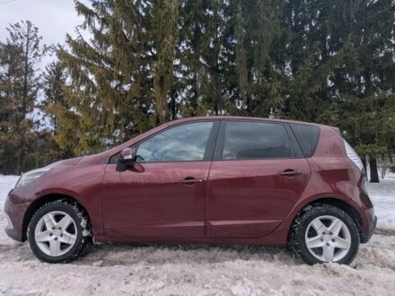Красный Рено Сценик, объемом двигателя 1.5 л и пробегом 211 тыс. км за 8500 $, фото 1 на Automoto.ua