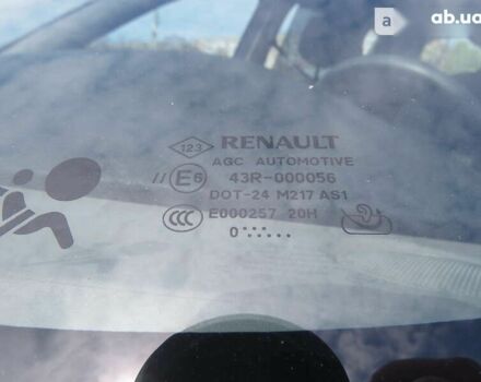 Рено Сценик, объемом двигателя 1.5 л и пробегом 142 тыс. км за 7500 $, фото 4 на Automoto.ua