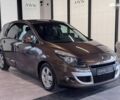 Рено Сценик, объемом двигателя 4.25 л и пробегом 174 тыс. км за 6900 $, фото 5 на Automoto.ua