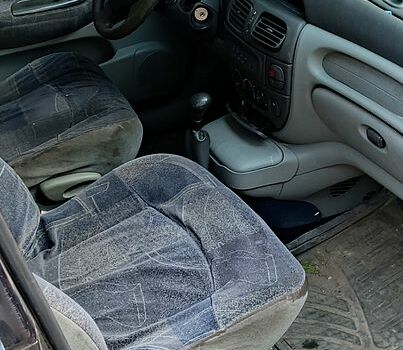 Рено Сценик, объемом двигателя 19 л и пробегом 348 тыс. км за 1500 $, фото 6 на Automoto.ua