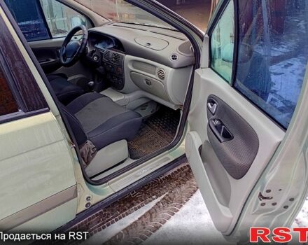 Рено Сценик, объемом двигателя 1.6 л и пробегом 250 тыс. км за 3200 $, фото 1 на Automoto.ua
