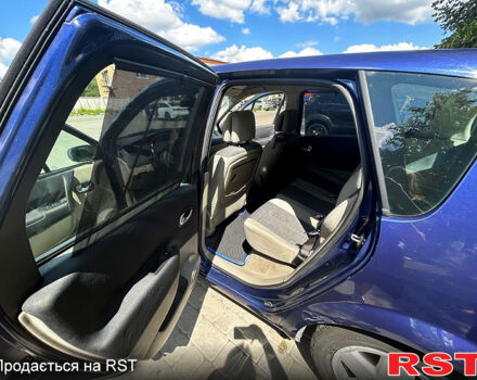 Рено Сценик, объемом двигателя 1.6 л и пробегом 329 тыс. км за 4500 $, фото 4 на Automoto.ua