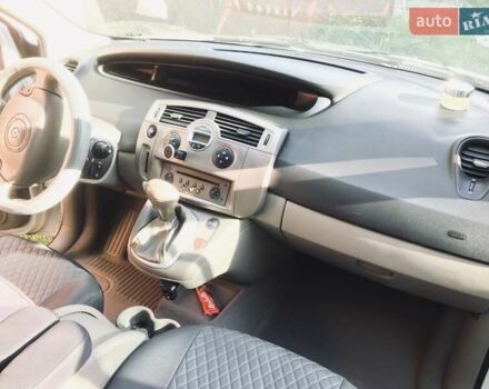 Рено Сценик, объемом двигателя 2 л и пробегом 254 тыс. км за 4300 $, фото 13 на Automoto.ua