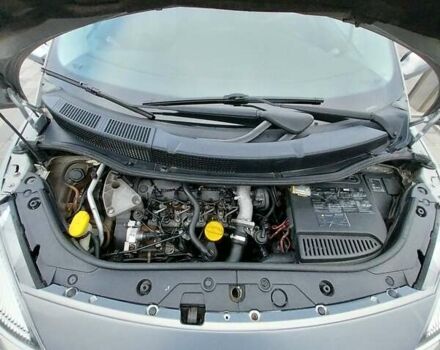 Рено Сценик, объемом двигателя 1.9 л и пробегом 225 тыс. км за 4800 $, фото 10 на Automoto.ua