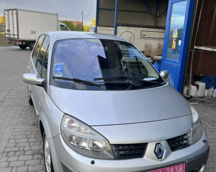 Рено Сценик, объемом двигателя 1.6 л и пробегом 140 тыс. км за 4600 $, фото 1 на Automoto.ua