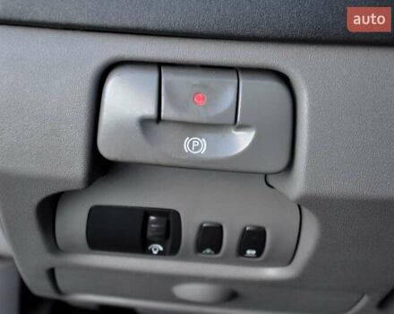 Рено Сценік, об'ємом двигуна 2 л та пробігом 283 тис. км за 3900 $, фото 31 на Automoto.ua