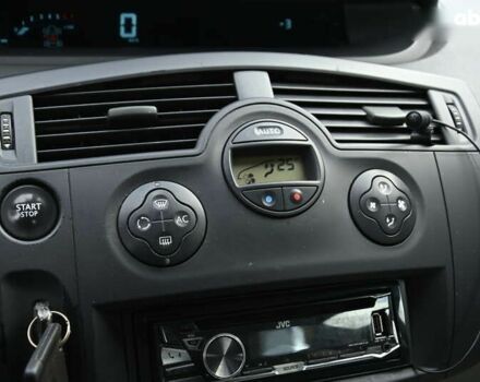 Рено Сценик, объемом двигателя 1.6 л и пробегом 236 тыс. км за 4799 $, фото 15 на Automoto.ua