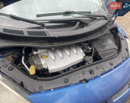 Рено Сценик, объемом двигателя 1.5 л и пробегом 215 тыс. км за 5000 $, фото 17 на Automoto.ua