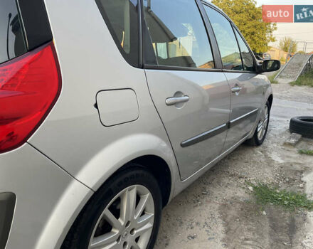 Рено Сценик, объемом двигателя 1.6 л и пробегом 198 тыс. км за 4800 $, фото 16 на Automoto.ua