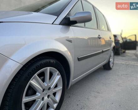 Рено Сценик, объемом двигателя 1.6 л и пробегом 198 тыс. км за 4800 $, фото 3 на Automoto.ua