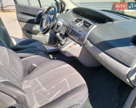 Рено Сценик, объемом двигателя 1.6 л и пробегом 235 тыс. км за 5200 $, фото 17 на Automoto.ua