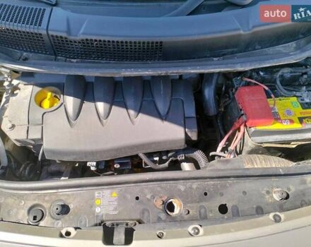 Рено Сценик, объемом двигателя 1.6 л и пробегом 235 тыс. км за 5200 $, фото 19 на Automoto.ua
