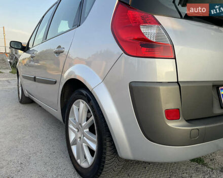 Рено Сценик, объемом двигателя 1.6 л и пробегом 198 тыс. км за 4800 $, фото 8 на Automoto.ua